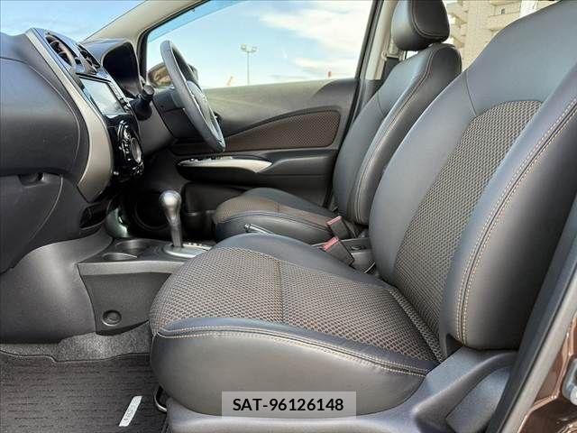 Nissan NOTE 2016-02 7060037-16
