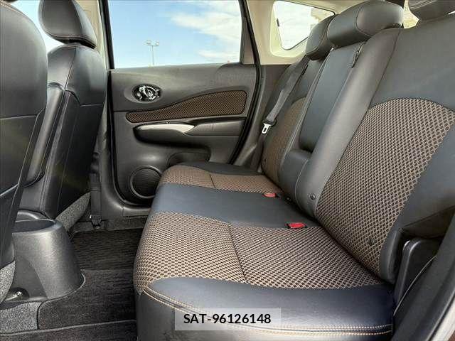 Nissan NOTE 2016-02 7060037-18