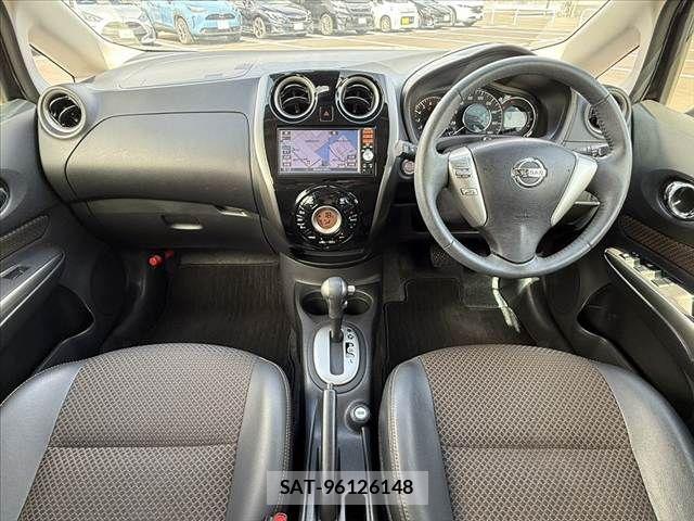 Nissan NOTE 2016-02 7060037-1