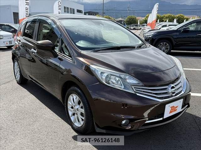 Nissan NOTE 2016-02 7060037-7
