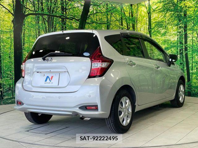 Nissan NOTE 2018-04 7060034-16