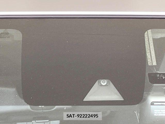 Nissan NOTE 2018-04 7060034-4