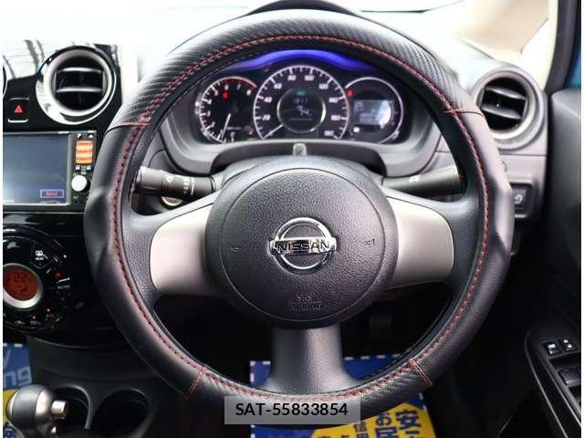 Nissan NOTE 2013-02 7060045-12