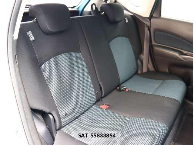 Nissan NOTE 2013-02 7060045-8