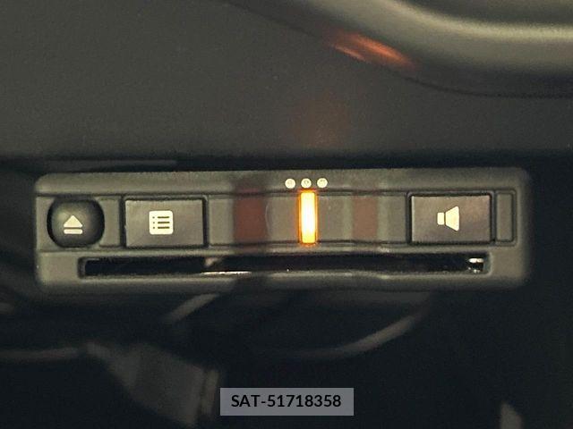Nissan NOTE 2020-04 7060025-6