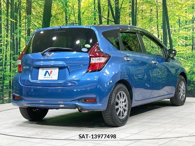 Nissan NOTE 2019-05 7060026-16