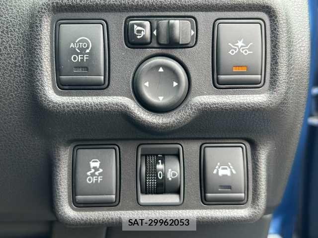 Nissan NOTE 2016-09 7060035-2