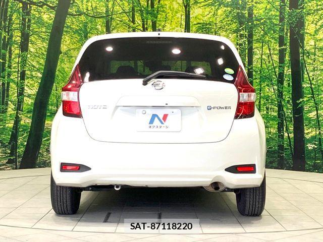 Nissan NOTE 2017-04 7060020-14