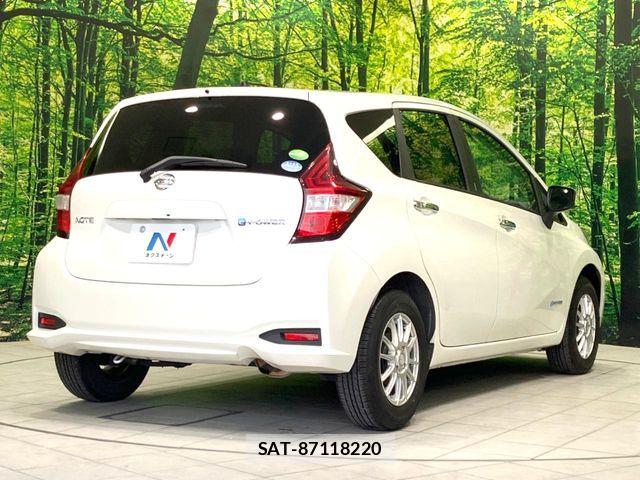 Nissan NOTE 2017-04 7060020-16