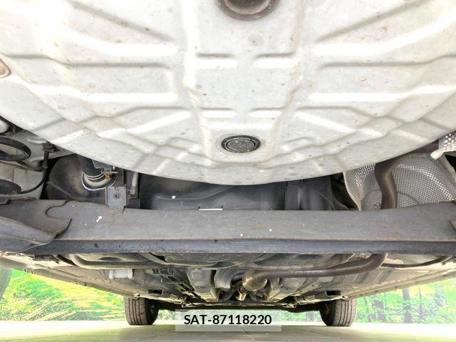 Nissan NOTE 2017-04 7060020-18