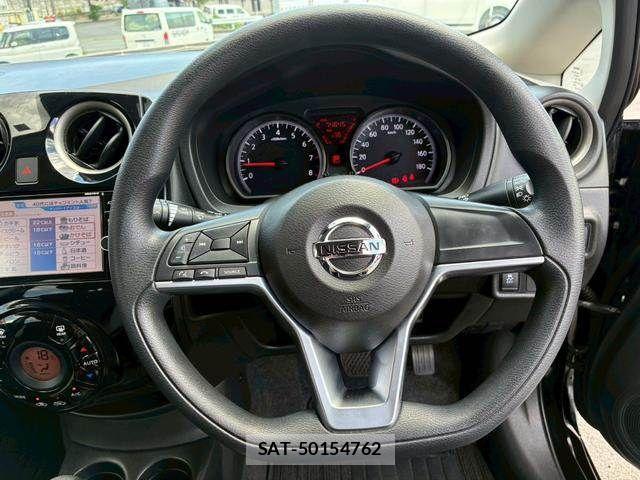 Nissan NOTE 2018-03 7223018-21