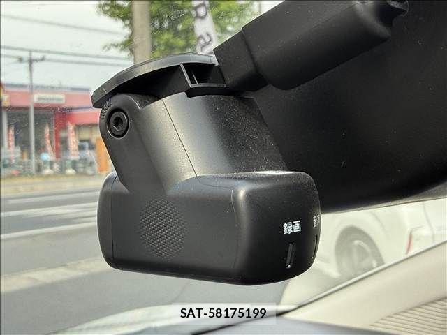 Nissan NOTE 2021-04 7223062-16