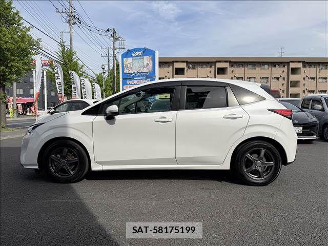 Nissan NOTE 2021-04 7223062-5