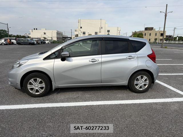 Nissan NOTE 2015-02 7222985-2