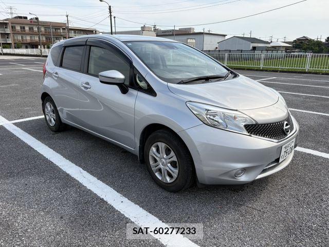 Nissan NOTE 2015-02 7222985-7