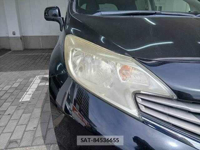 Nissan NOTE 2013-12 7215466-18