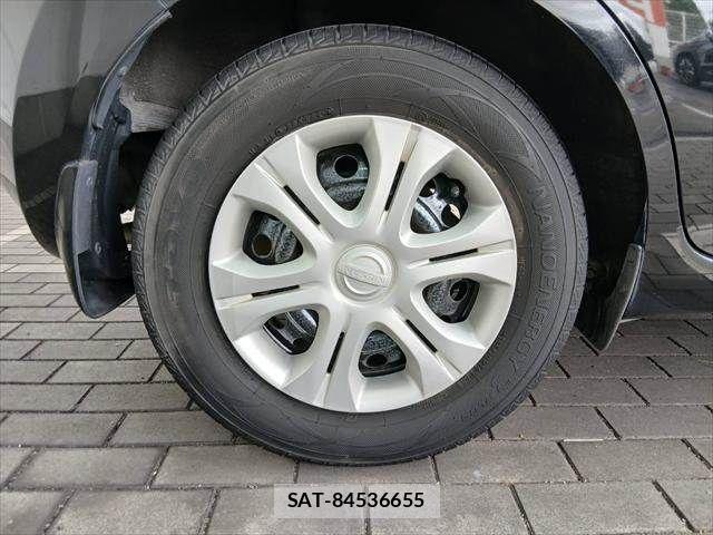 Nissan NOTE 2013-12 7215466-22