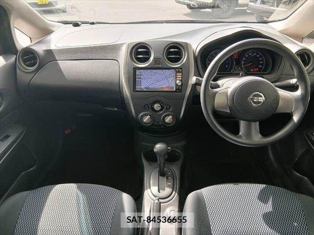 Nissan NOTE 2013-12 7215466-2