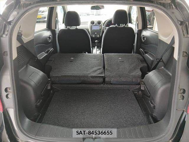 Nissan NOTE 2013-12 7215466-8