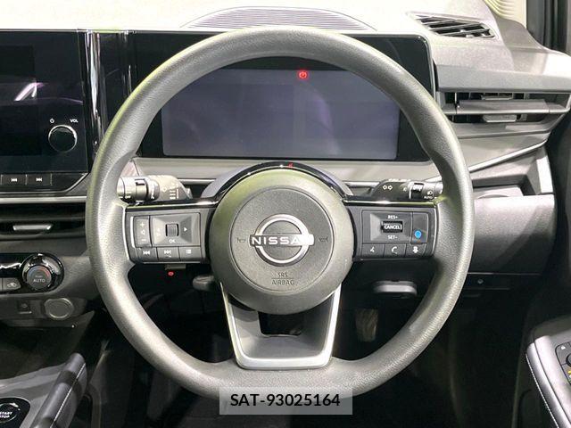 Nissan NOTE 2022-09 7223099-10