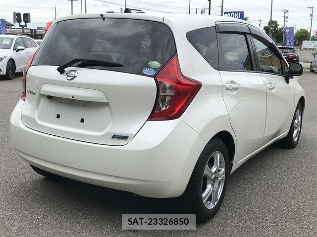 Nissan NOTE 2014-06 7222979-2