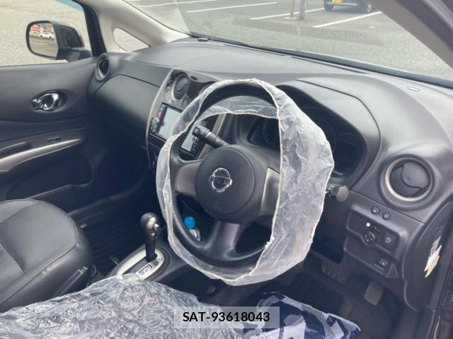 Nissan NOTE 2013-07 7222965-11