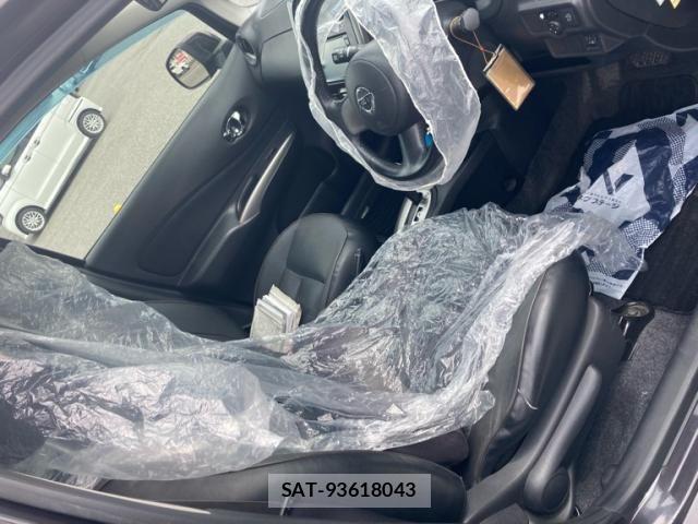 Nissan NOTE 2013-07 7222965-12