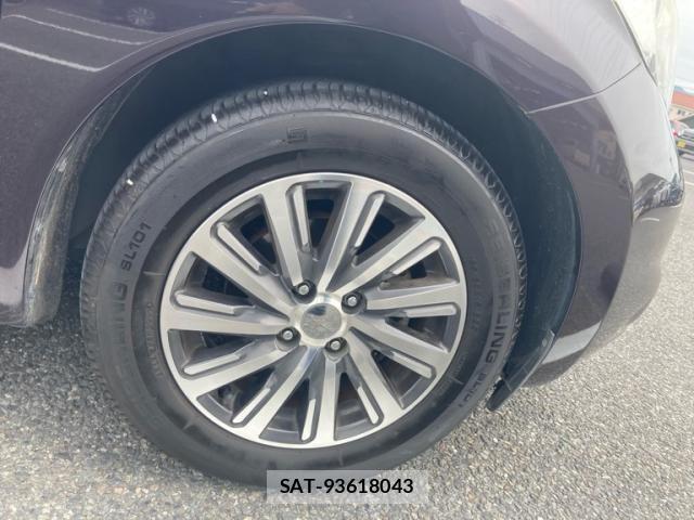 Nissan NOTE 2013-07 7222965-6