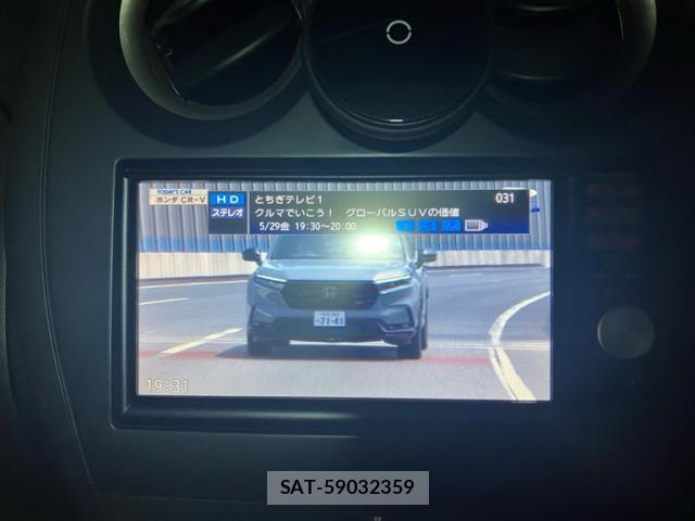 Nissan NOTE 2014-09 7217225-16
