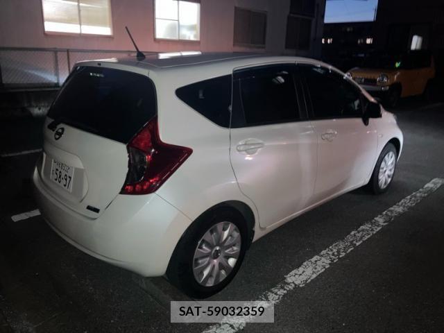 Nissan NOTE 2014-09 7217225-2