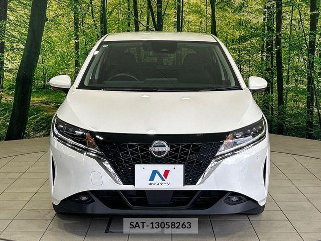 Nissan NOTE 2022-10 7223106-13