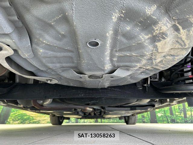 Nissan NOTE 2022-10 7223106-18
