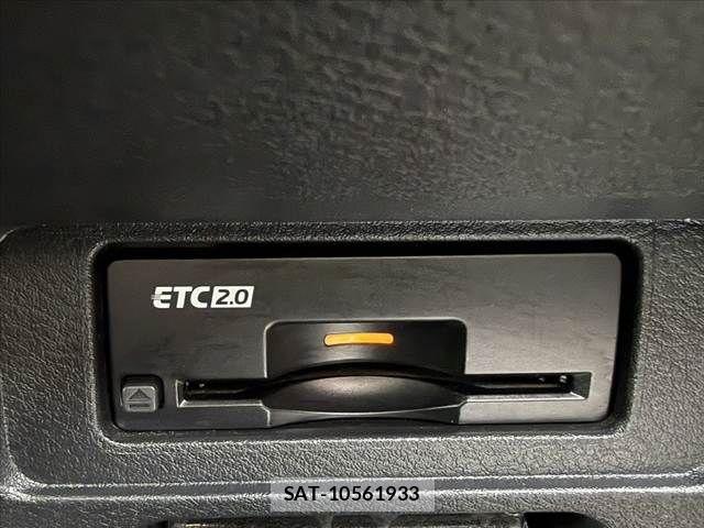 Nissan NOTE 2022-09 7223107-25
