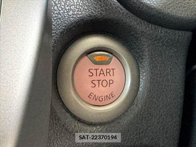 Nissan NOTE 2014-03 7222977-25