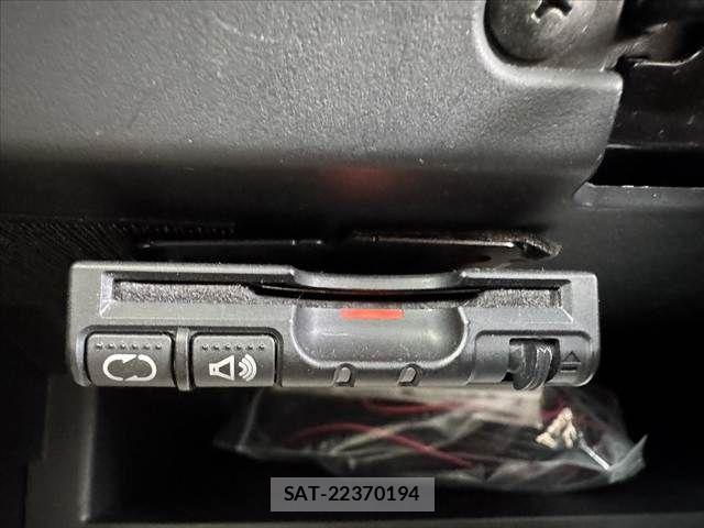 Nissan NOTE 2014-03 7222977-27
