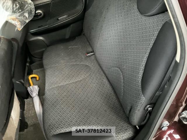 Nissan NOTE 2011-10 7222954-11