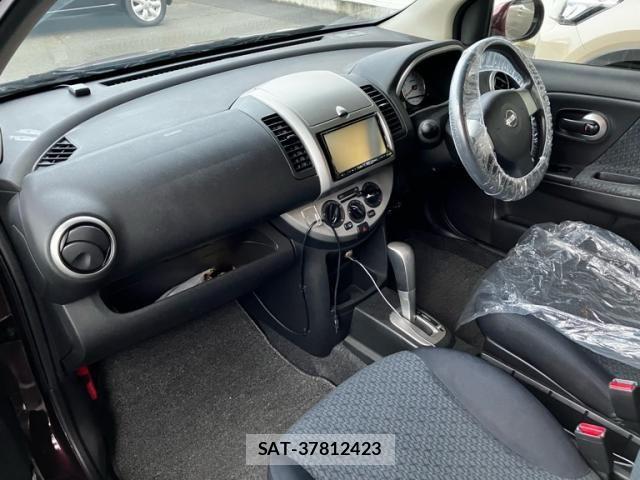 Nissan NOTE 2011-10 7222954-13