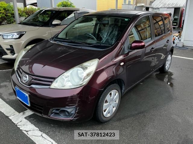 Nissan NOTE 2011-10 7222954-1