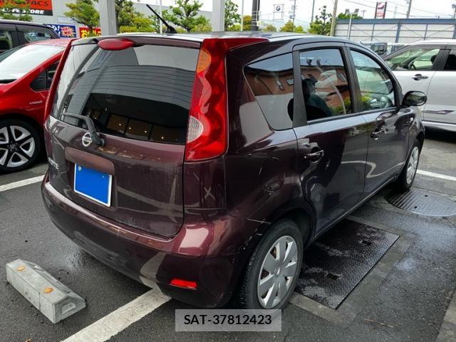 Nissan NOTE 2011-10 7222954-5