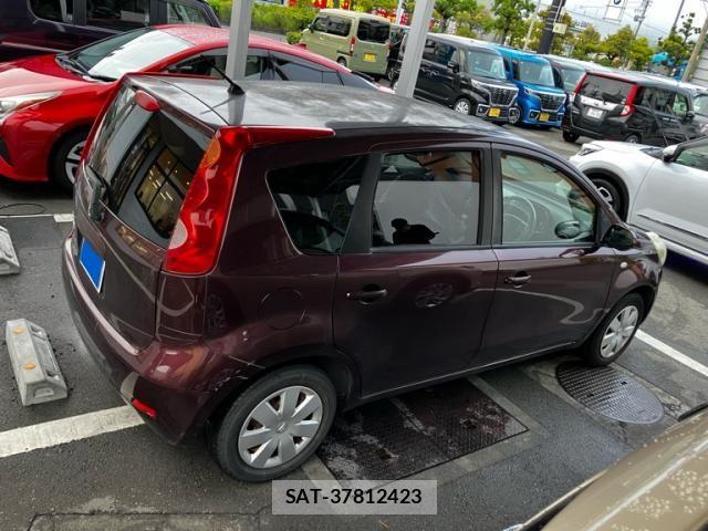 Nissan NOTE 2011-10 7222954-6