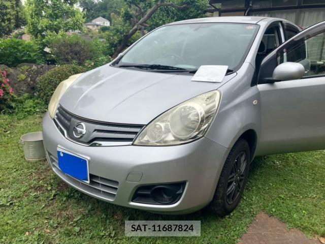 Nissan NOTE 2012-03 7222951-1
