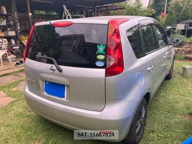 Nissan NOTE 2012-03 7222951-2