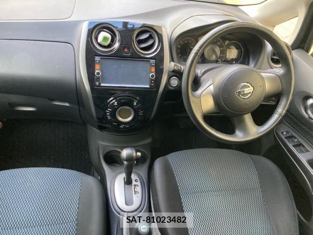 Nissan NOTE 2013-09 7222970-9