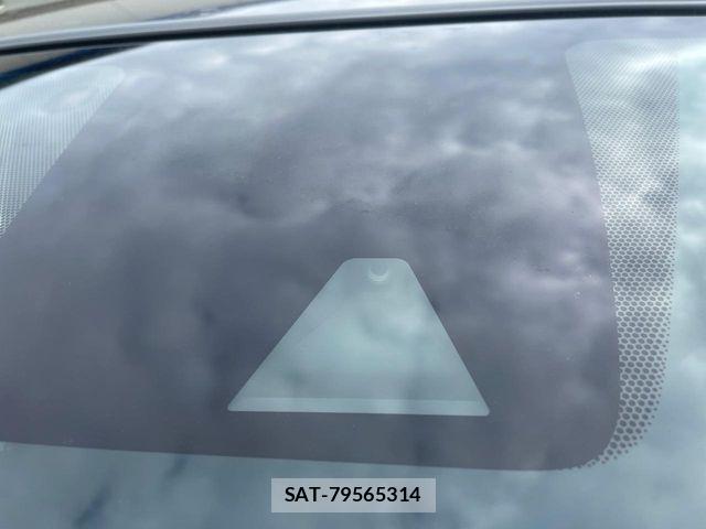 Nissan NOTE 2018-05 7217239-2