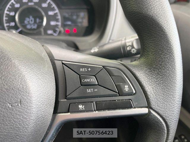 Nissan NOTE 2018-01 7223010-3