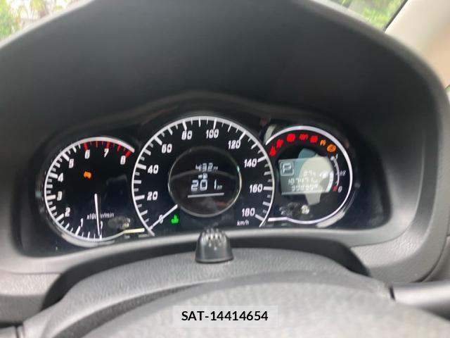 Nissan NOTE 2013-09 7222971-12