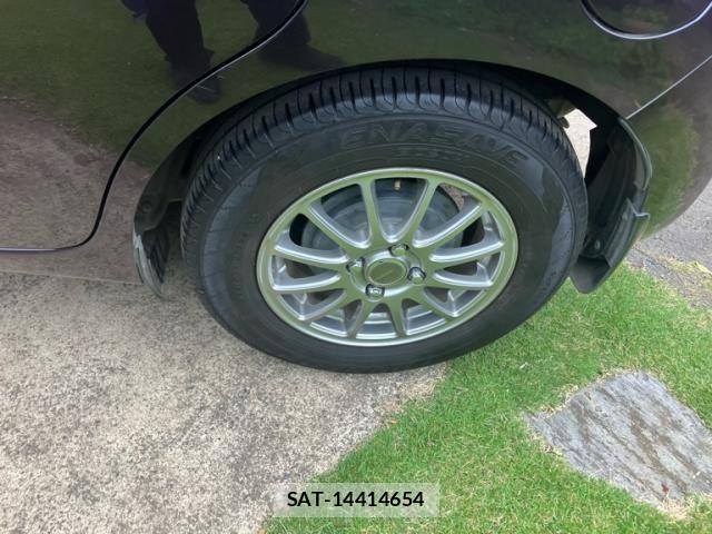 Nissan NOTE 2013-09 7222971-3