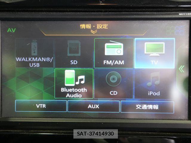 Nissan NOTE 2017-06 7223007-9