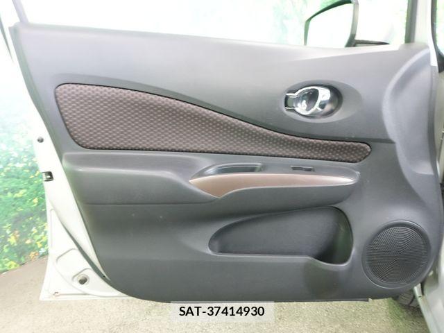 Nissan NOTE 2017-06 7223007-22