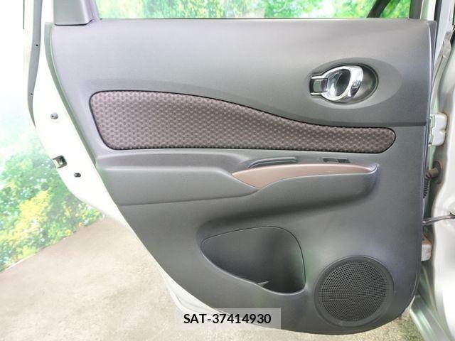 Nissan NOTE 2017-06 7223007-26
